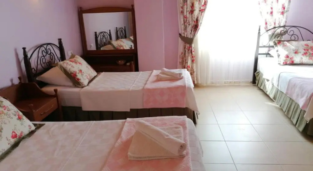 Трёхместный номер Standard Maviev Otel