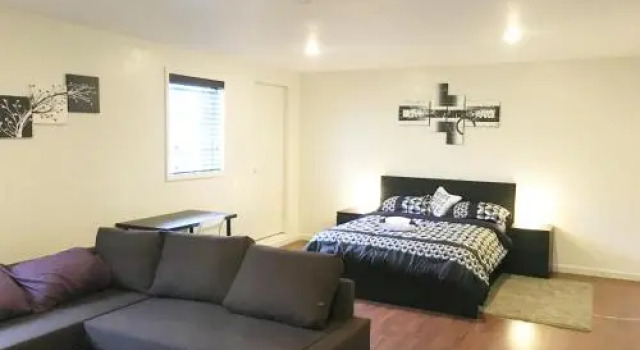 Private Unit / Private Bathroom Near BART & SF, Забронировать Апартаменты/квартира Дейли-Сити San Mateo County
