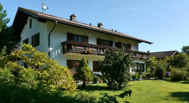 Haus Alpenland, Varaa Hotelli Hotellit Baijeri pysäköinnillä, Pysäköinti