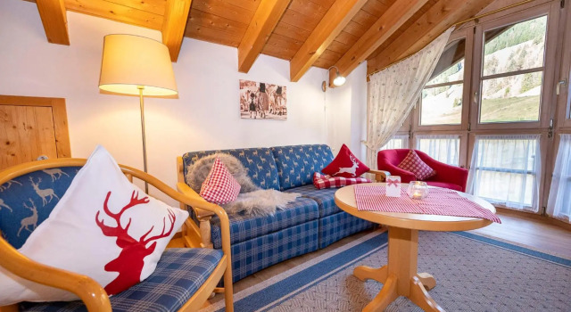 Gemütliche Ferienwohnung Bergwiese, 2-Raum, separates Schlafzimmer, schönen Balkon oder Terrasse, Komfort Ausstattung, ruhige Lage, kostenfrei WLAN, Sauna im Landhaus, Brötchenservice, Parkplatz kostenfrei, Hunde auf Anfrage, Tankstelle für E-Autos, Prenota Hotel Hotel 4 stelle a Baviera, 4*