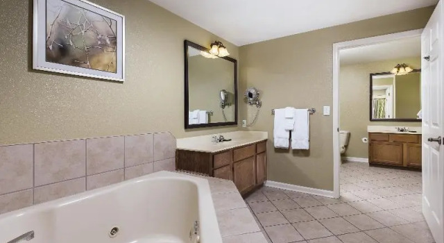 Двухместный номер Standard с 2 комнатами Club Wyndham Smoky Mountains