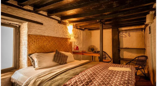 Люкс Deluxe Hira Guest House