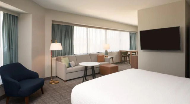Номер Premium Staybridge Suites Wilmington Downtown by IHG