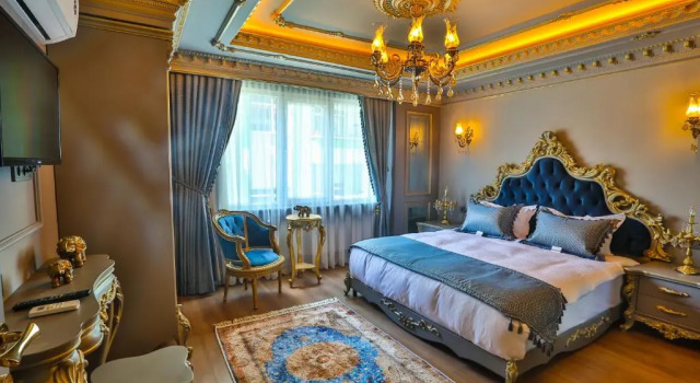 Люкс Luxury с 2 комнатами с балконом REAL KiNG RESiDANCE