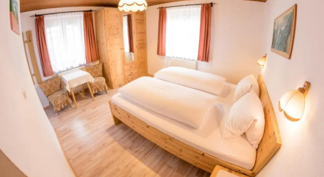 Апартаменты с 2 комнатами с балконом Landhaus Alpenrose