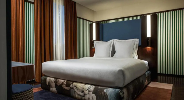 Двухместный номер Deluxe Hôtel du Rond-point des Champs-Élysées - Esprit de France