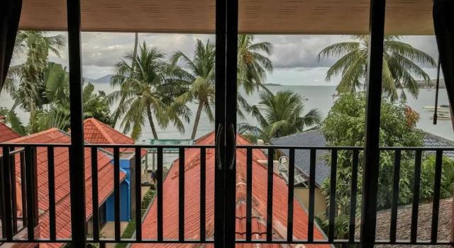 Двухместный номер Standard с балконом и с видом на море The Shore Samui