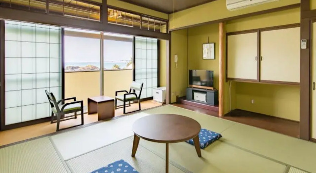 Isoya, Book Hotel Mihama Fukui