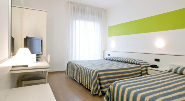 Трёхместный номер Standard Hotel Bareta