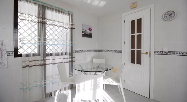 Penthouse Golden Mile, Забронировать Отель Марбелья Коста-дель-Соль, рядом с Художественный музей Ralli
