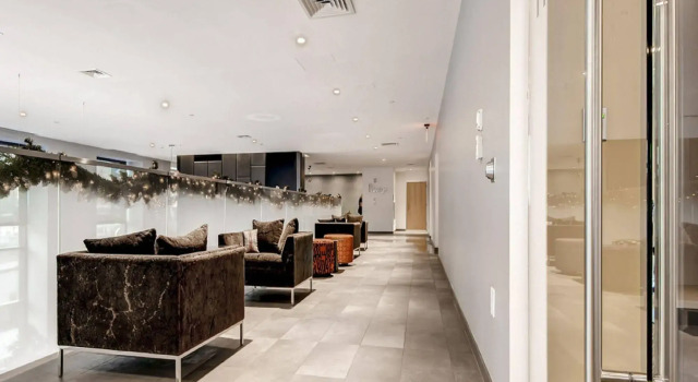 Global Luxury Suites at The Theatre District