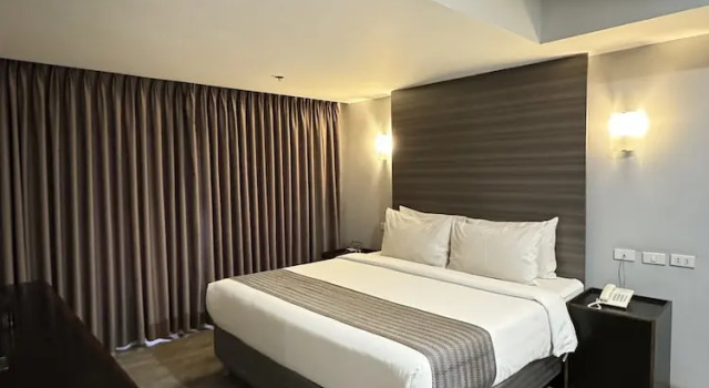 Номер Executive 1A Express Hotel