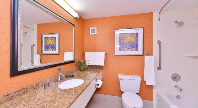 Номер Standard Best Western Plus Fresno Airport Hotel