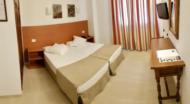 Двухместный номер Standard Hotel Torres Touriño