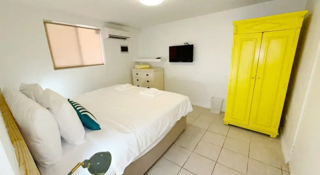 Апартаменты Aruba Palms Escape Suites