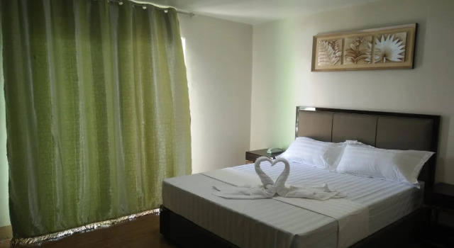 Meaco Royal Hotel - Lipa