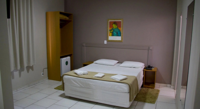 Presidente Hotel, Buchen Sie Hotel Passos Minas Gerais