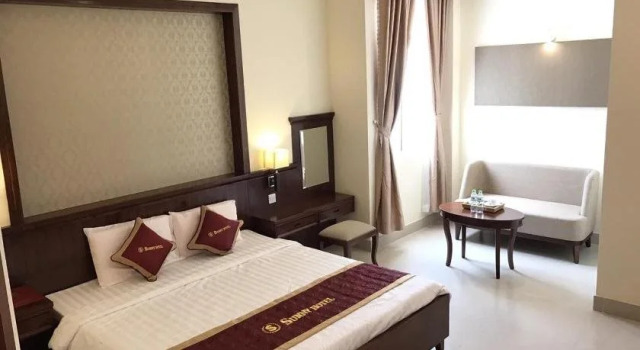 Sunny Hotel