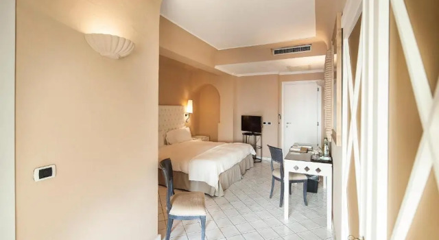 Двухместный номер Comfort Therasia Resort Sea and SPA - The Leading Hotels of the World