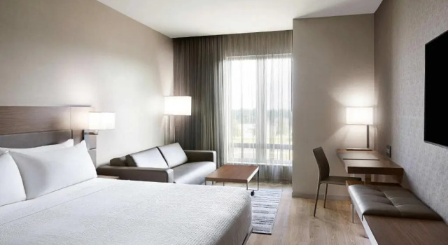 Номер Standard AC Hotel by Marriott Bloomington Mall of America