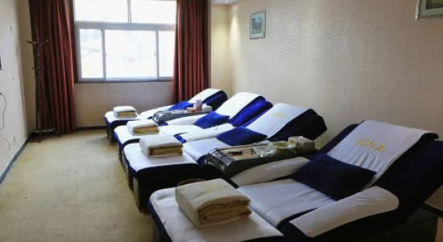 Fusen Internationa Hotel, Book Hotel Anyang Henan