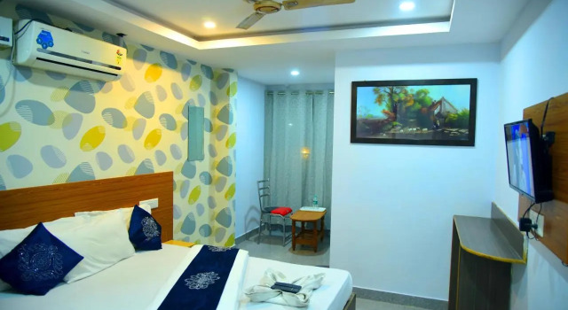 Hotel Housefinch Residency, Забронировать Отель Отели штата Карнатаки с парковкой, Парковка