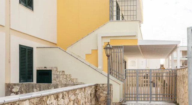 Appartamento Dea climatizzato a 150 m dal mare, Buchen Sie Ferienwohnung Hotels in Ugento mit Parkplatz, Parkplätze