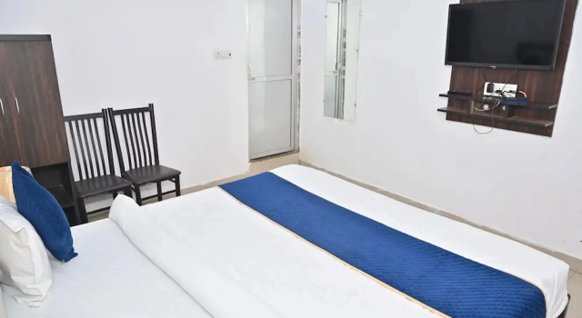 Номер Deluxe Hotel O A-One Unit Of Fantail Hospitality