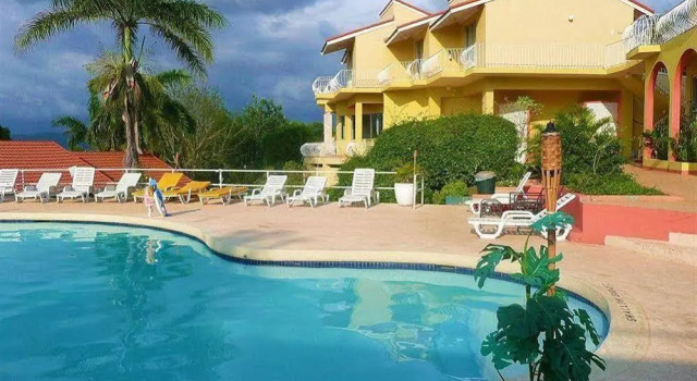 Caribbean Sunset Resort Hotel, Rezervovat Lázně / Resort Hotely v Negril s bazénem, Bazén