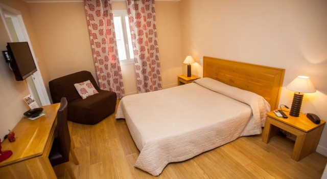 Трёхместный номер Comfort Hotel Cesario