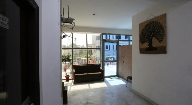 OYO 23478 Hotel Kamran Residency