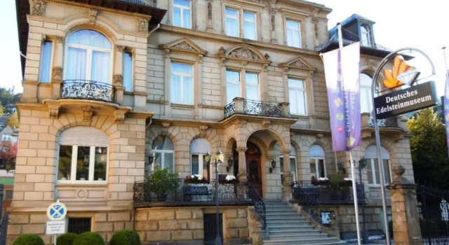 Opal Hotel