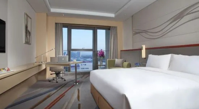 Двухместный номер Standard Holiday Inn Suzhou Huirong Plaza by IHG