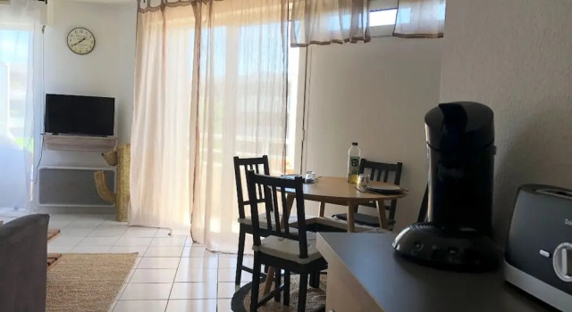 Cocon avec terrasse à 15 min du centre, Boek Hotel Montpellier Hérault