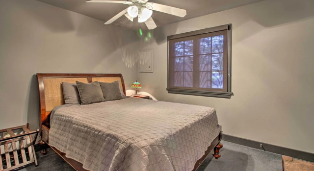 Апартаменты Breezy Point Escape w/ Views, Dock & Fire Pit!