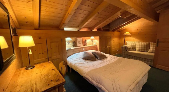 Paturage Demi Chalet 4 Chambres, Забронировать Шале Виллы Овернь-Рона-Альпы, Вилла