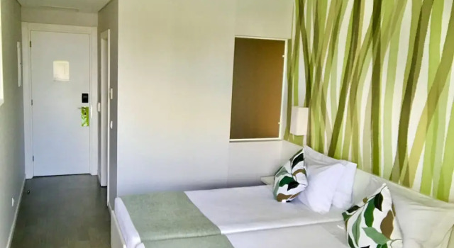 Одноместный номер Standard с балконом Hotel 3K Faro Aeroporto