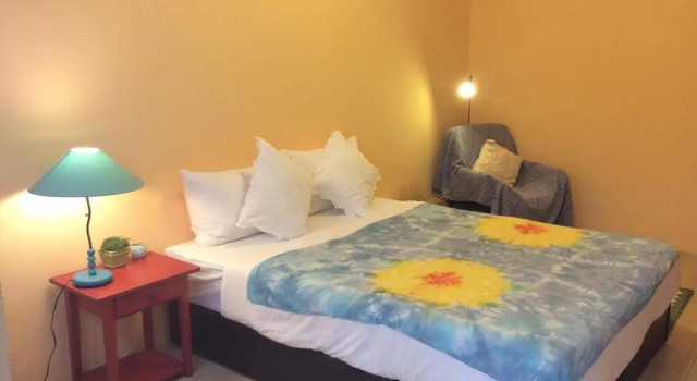 28 Path Inn