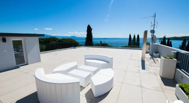 Soleblu Appartamento 02, Забронировать Апартаменты/квартира Отели Valtenesi del Garda с парковкой, Парковка