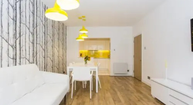 London Dream House - City apartment, Забронировать Апартаменты/квартира Лондонский Сити Лондон, рядом с WIlliam Wallace Memorial