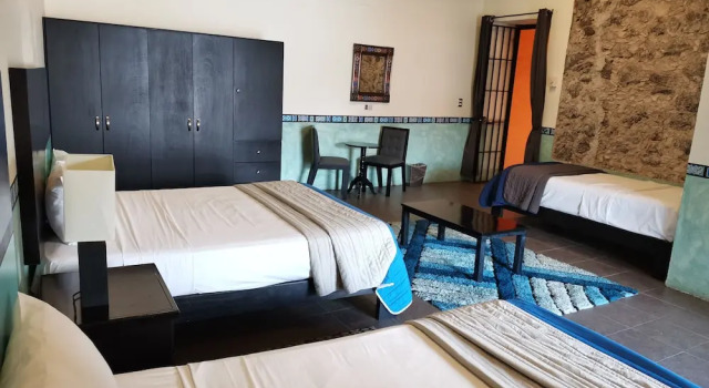 Семейный номер Standard Hotel Mesón Santa Clara