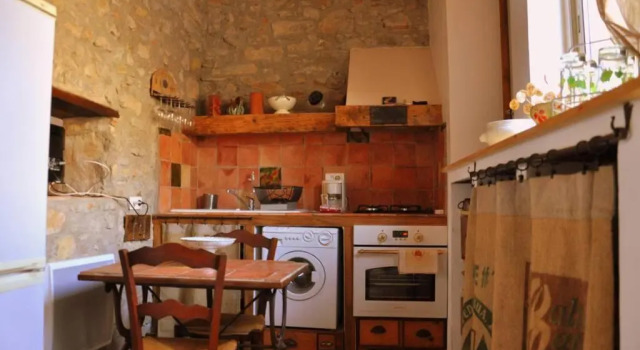 Gîte La Remise, maison avec jardin, Rezervasyon Otel Lagrasse Corbières