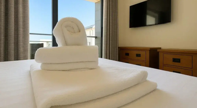 Апартаменты Superior Westbeach Holiday Apartments
