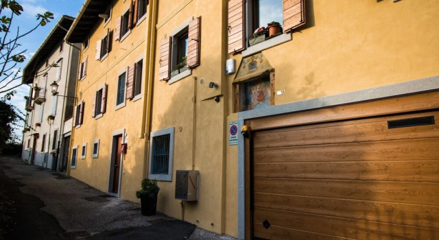 Relais Bike - B&B Altaneto22, Book Bed and Breakfast Hoteller i Friuli Venezia Giulia med parkering, Parkering