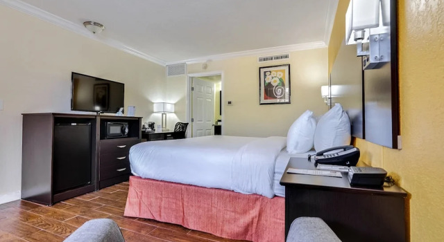 Двухместный номер The Link Hotel on Sunrise