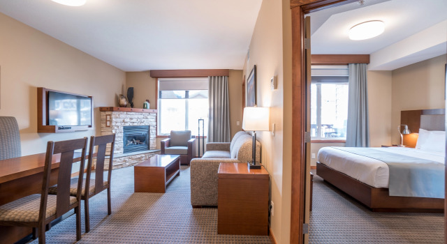 Suite 1 camera da letto Falcon Crest Lodge by CLIQUE