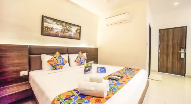 Prowell Crown Madhapur by FabHotels, Rezerwuj Hotel Hyderabad 
