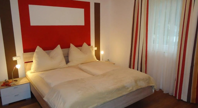 Haus Zerza, Rezerwuj Hotel Hotele w Salzburg z parkingiem, Parking