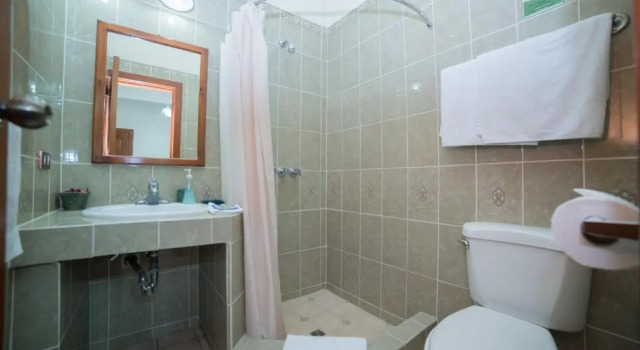 Семейный люкс Hotel Anna Inn