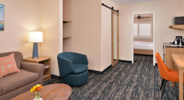 Двухместный люкс c 1 комнатой La Fuente Inn & Suites